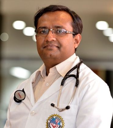 Dr. Deepak Bansal - Pulmonology Expert, Bombay Hospital